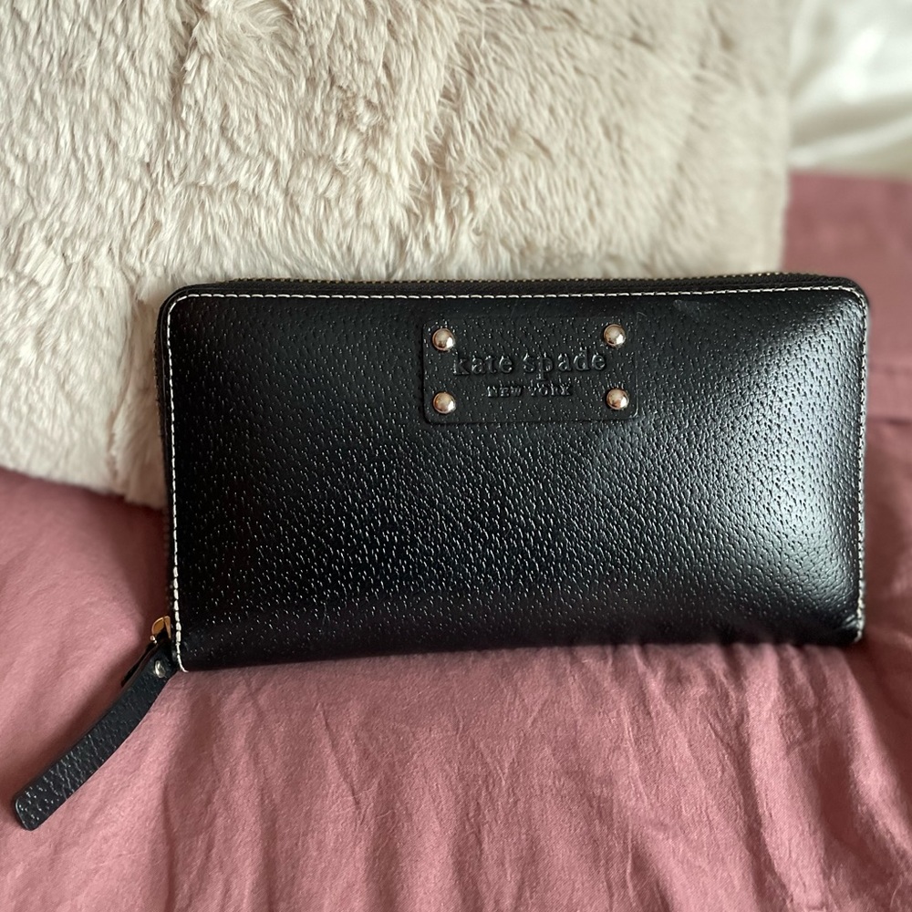 Kate Spade Black leather Wallet